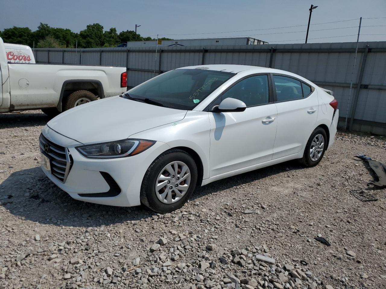 2017 HYUNDAI ELANTRA SE