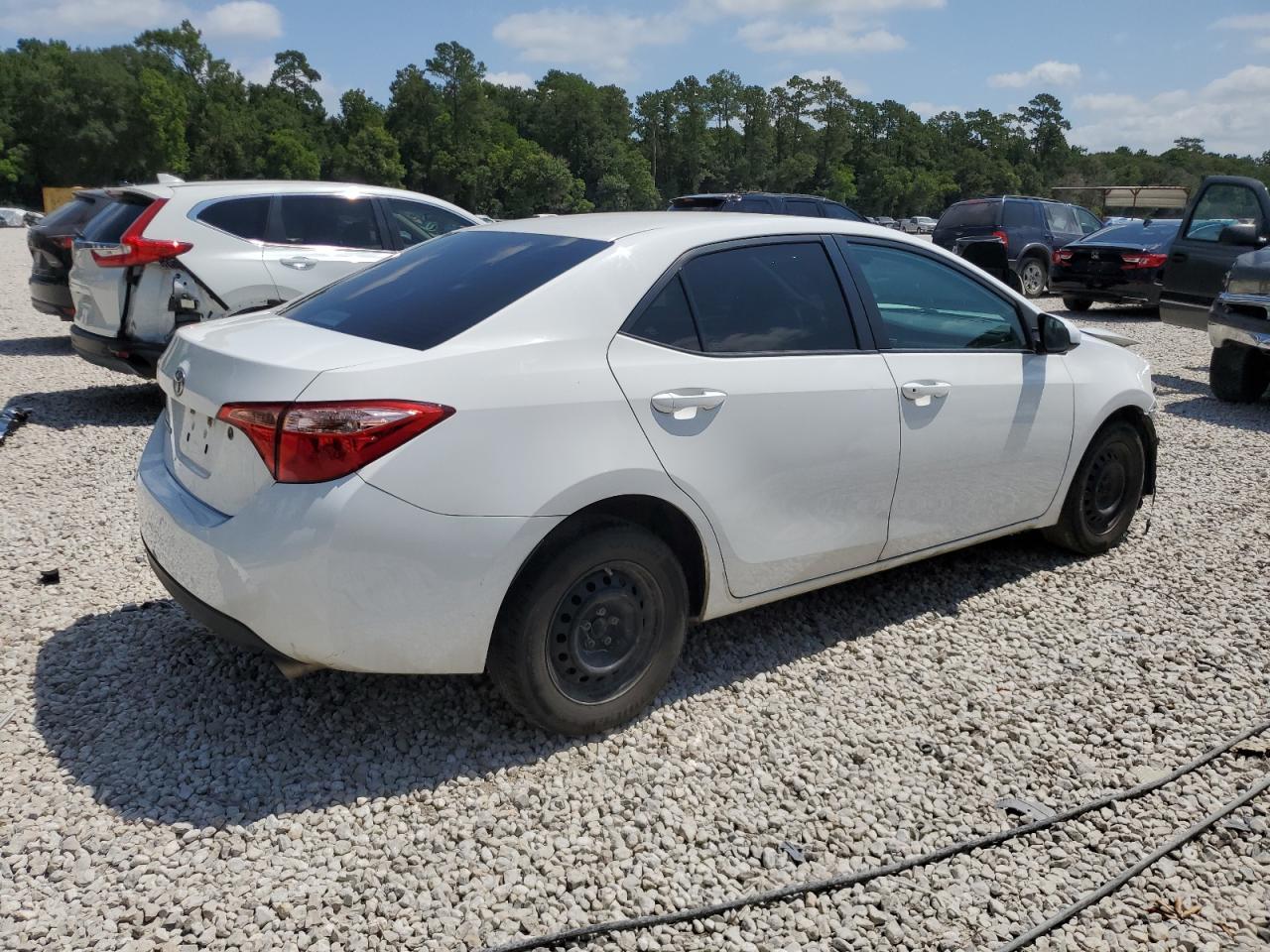 2018 TOYOTA COROLLA L - Image 3