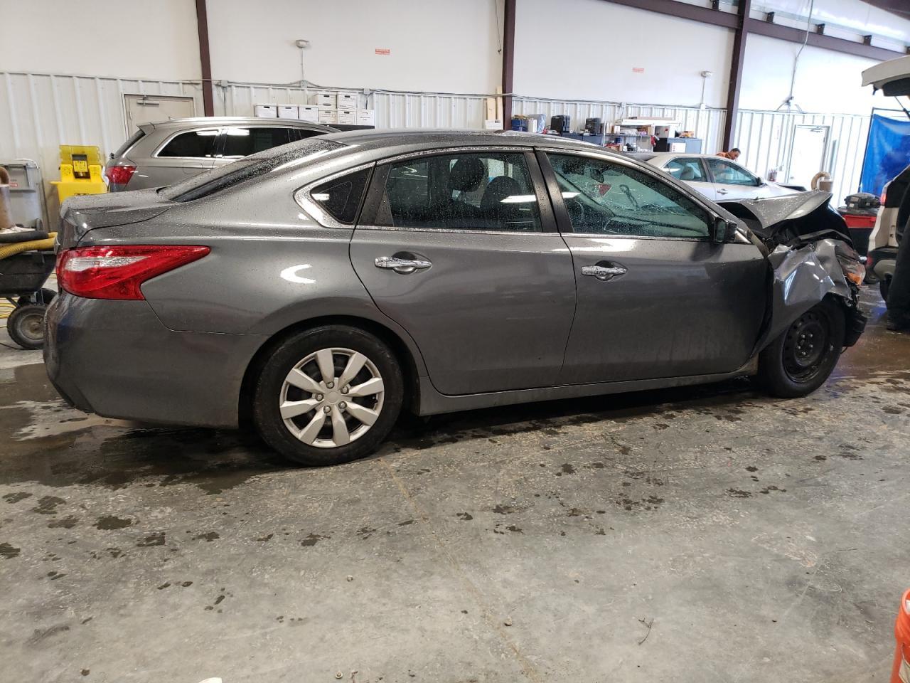 2016 NISSAN ALTIMA 2.5 - Фото 3