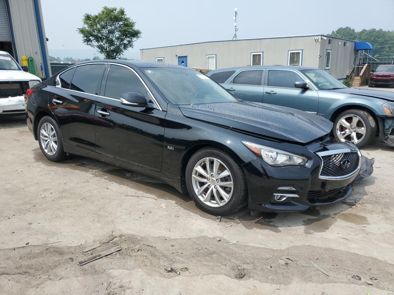 2016 INFINITI Q50 PREMIU - Фото 4