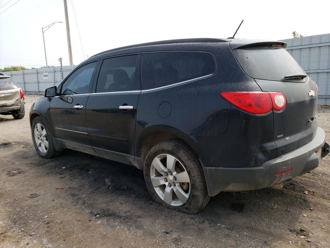 2012 CHEVROLET TRAVERSE L - Фото 2