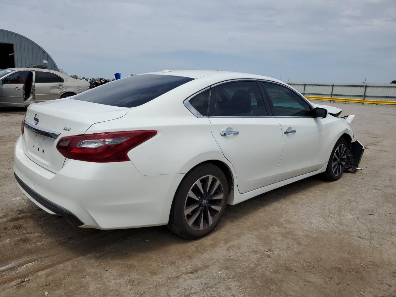 2018 NISSAN ALTIMA 2.5 - Image 3