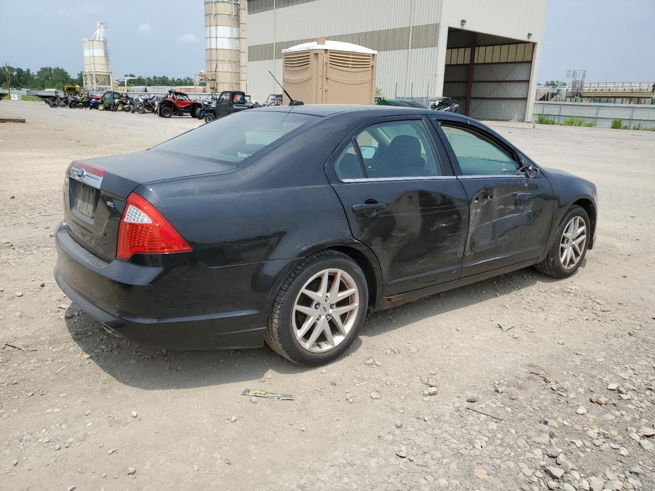 2011 FORD FUSION SEL - Image 3