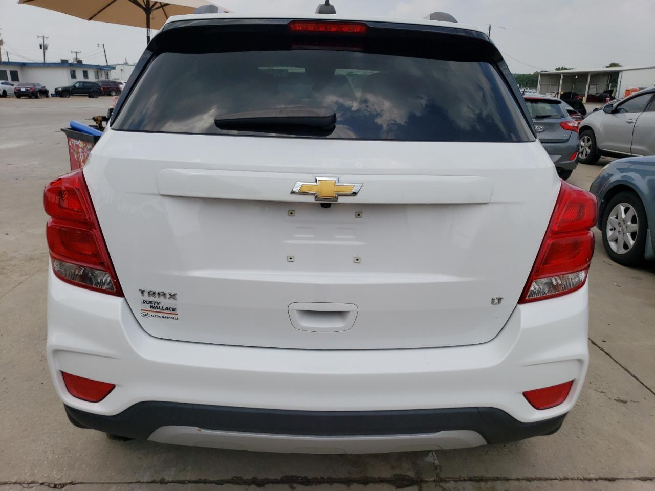 2019 CHEVROLET TRAX 1LT - Фото 6
