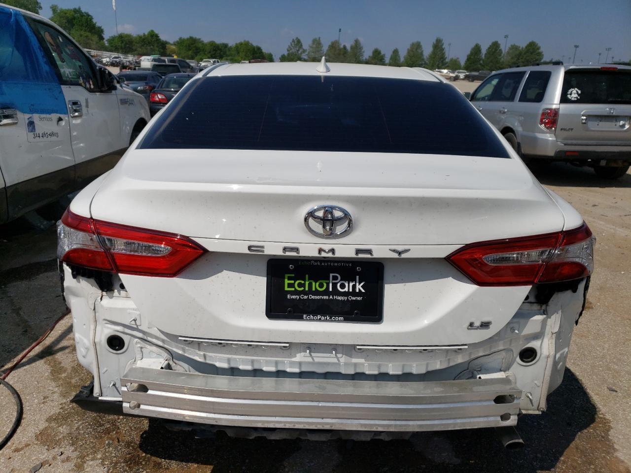 2020 TOYOTA CAMRY LE - Фото 6