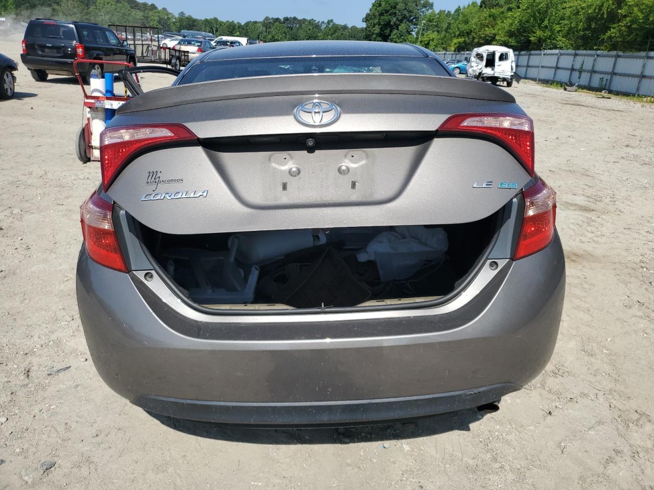 2018 TOYOTA COROLLA LE - Фото 6