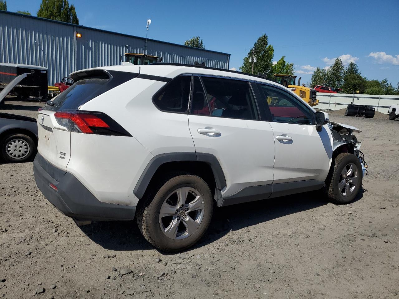 2022 TOYOTA RAV4 XLE - Image 3