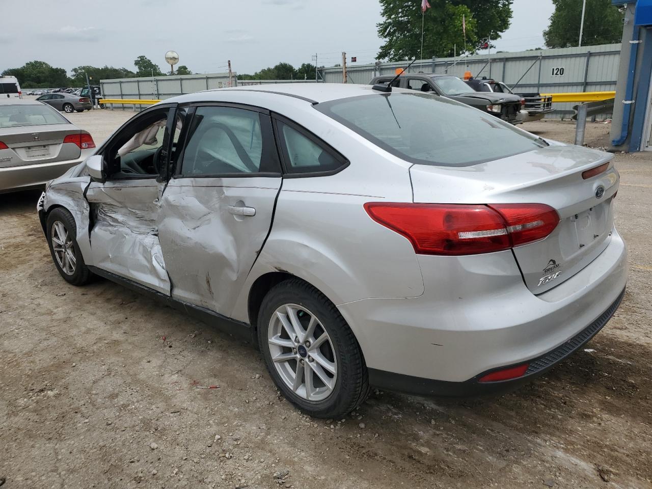 2018 FORD FOCUS SE - Image 2