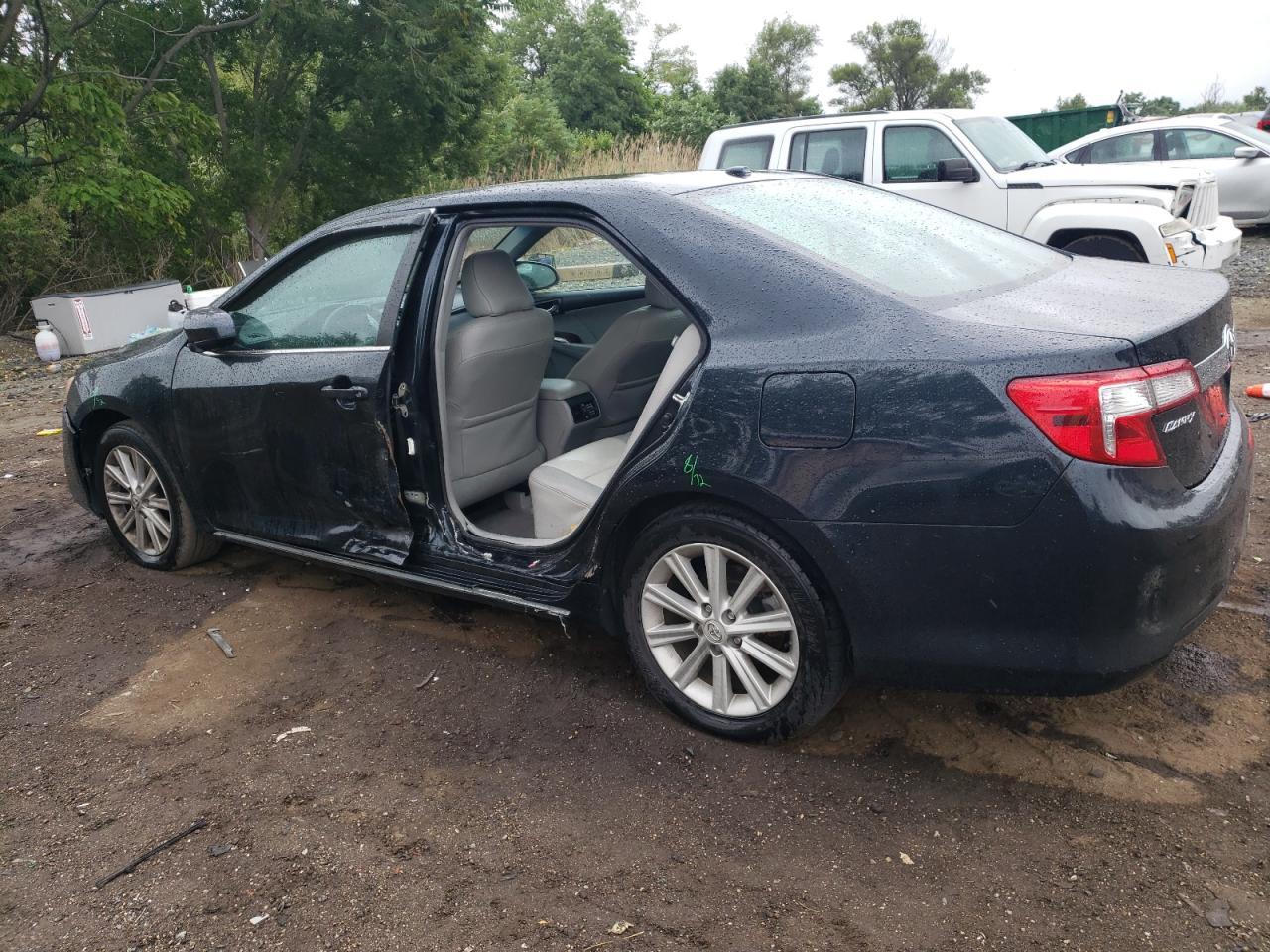2012 TOYOTA CAMRY BASE - Фото 2