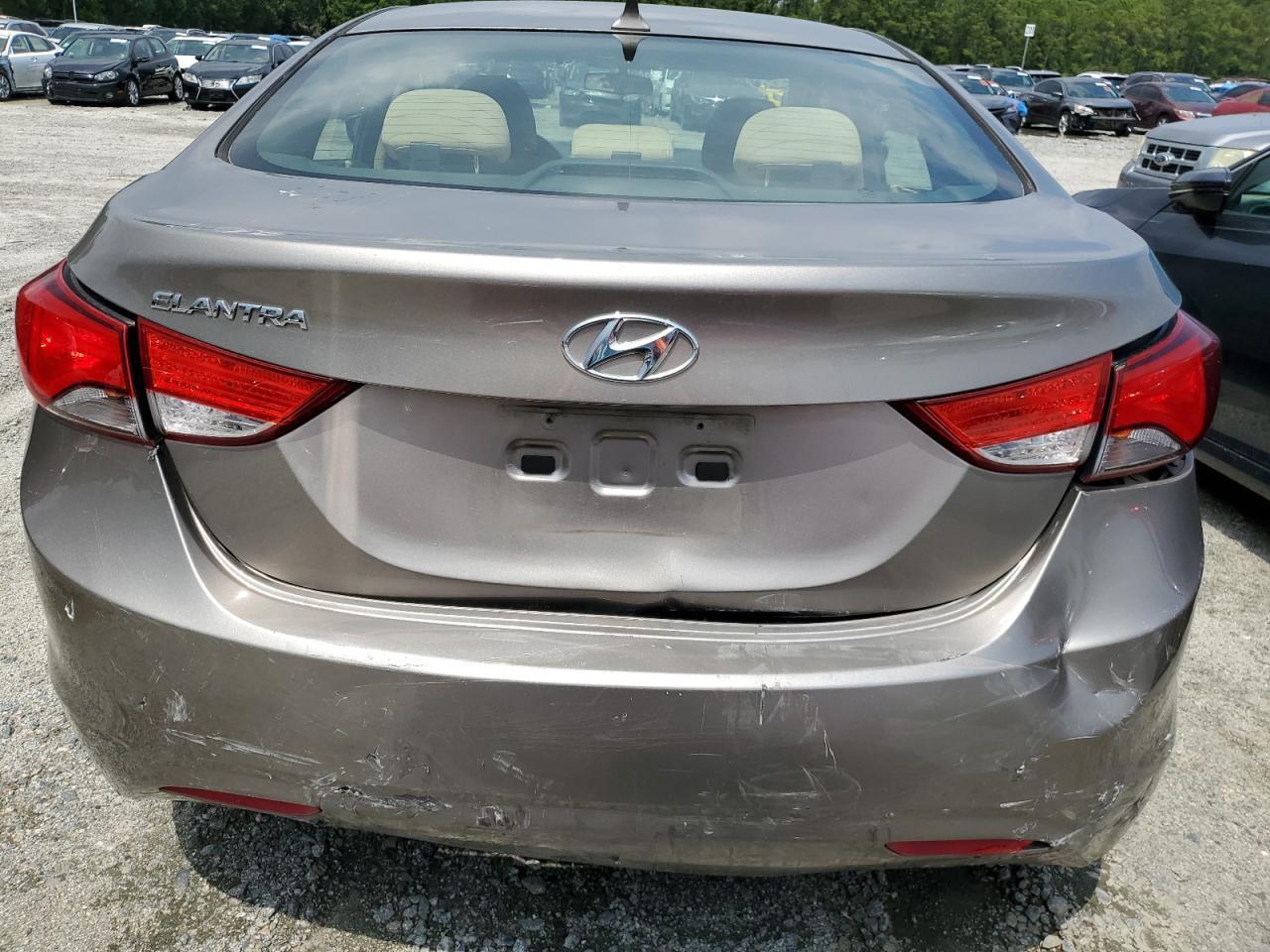 2013 HYUNDAI ELANTRA GL - Image 6