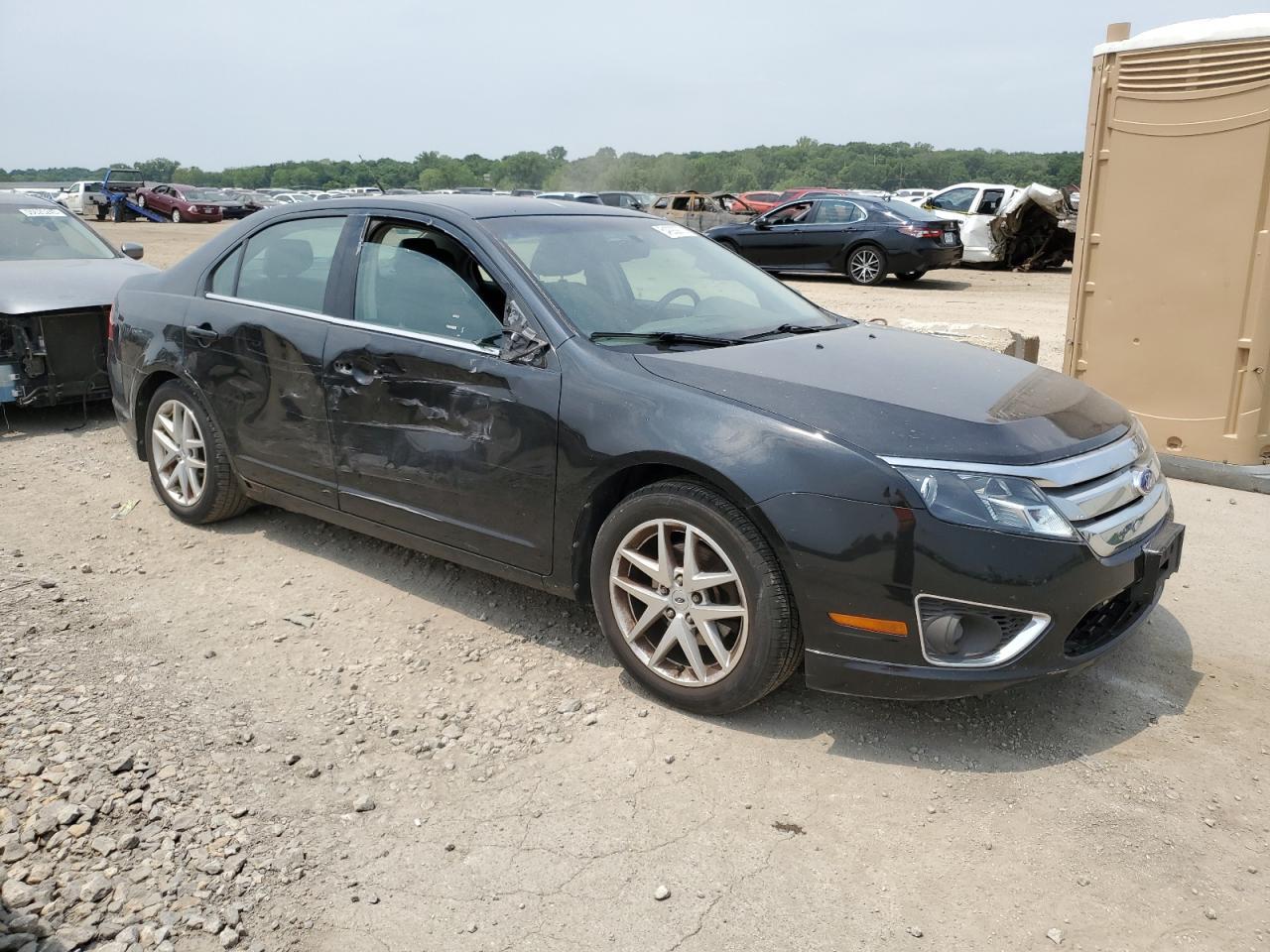 2011 FORD FUSION SEL - Image 4