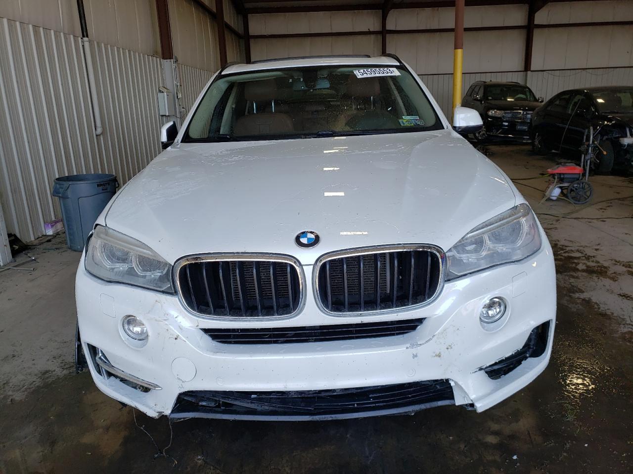 2016 BMW X5 XDRIVE3 - Фото 5