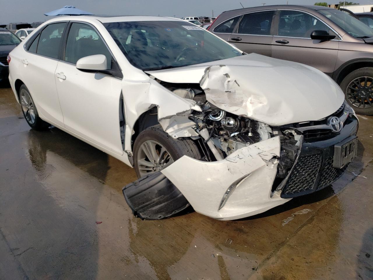 2016 TOYOTA CAMRY LE - Фото 4
