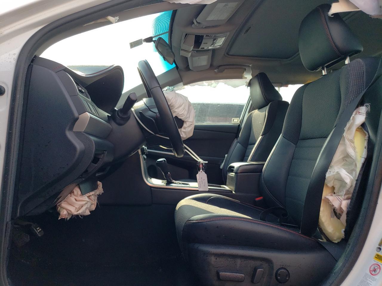 2016 TOYOTA CAMRY LE - Фото 7
