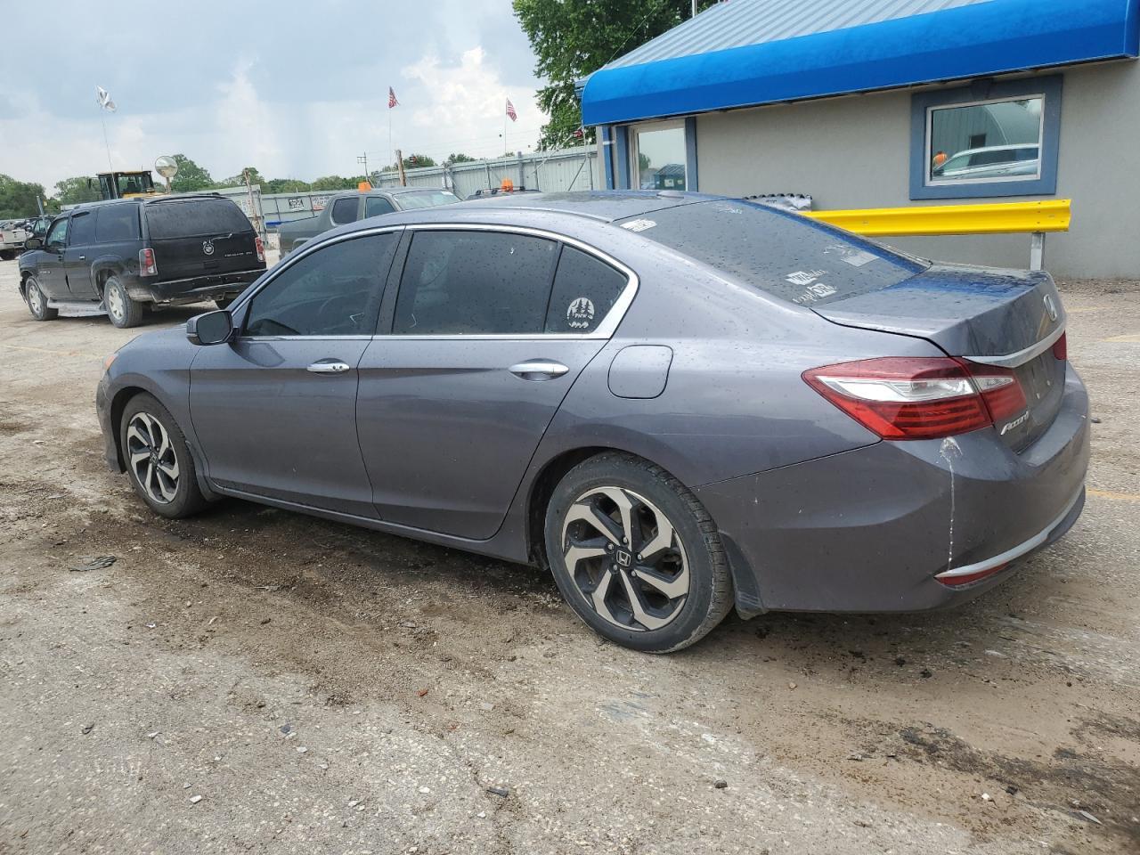 2016 HONDA ACCORD EXL - Image 2