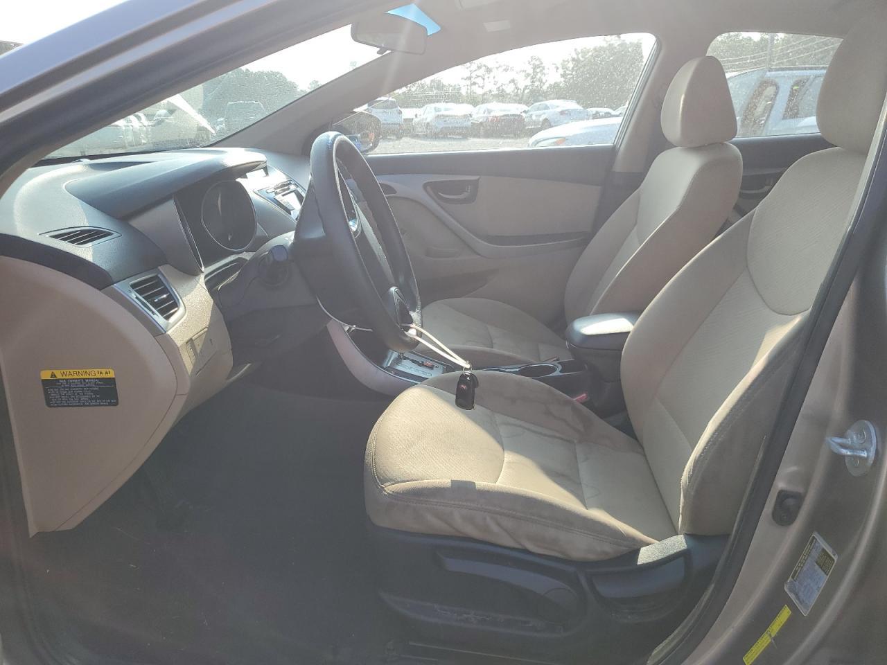 2013 HYUNDAI ELANTRA GL - Image 7