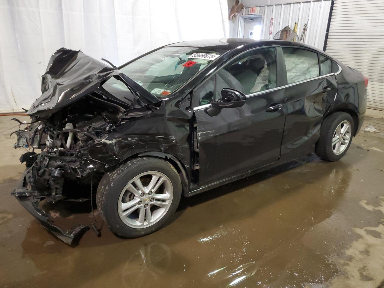 2017 CHEVROLET CRUZE LT