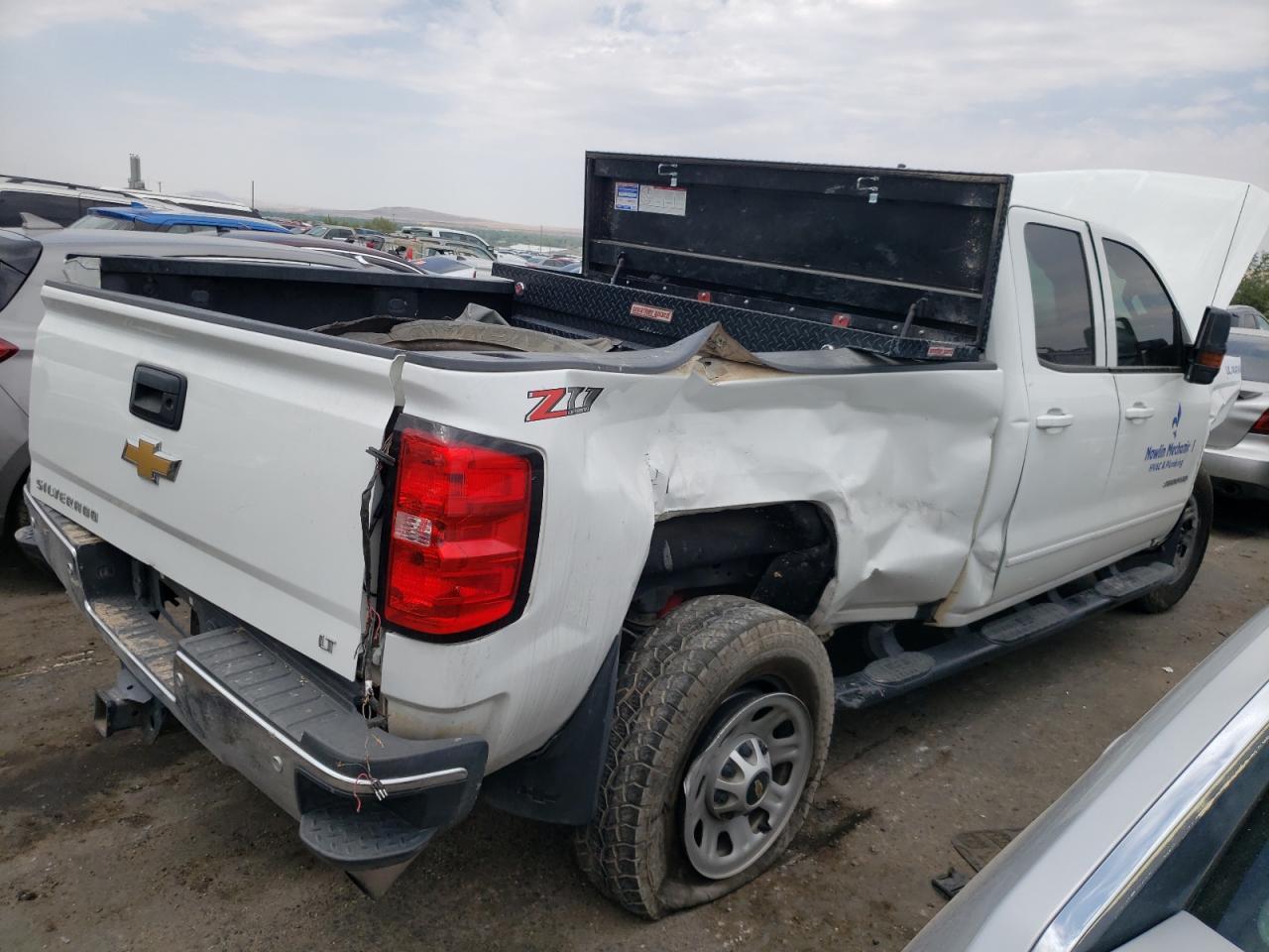 2019 CHEVROLET SILVERADO - Image 3