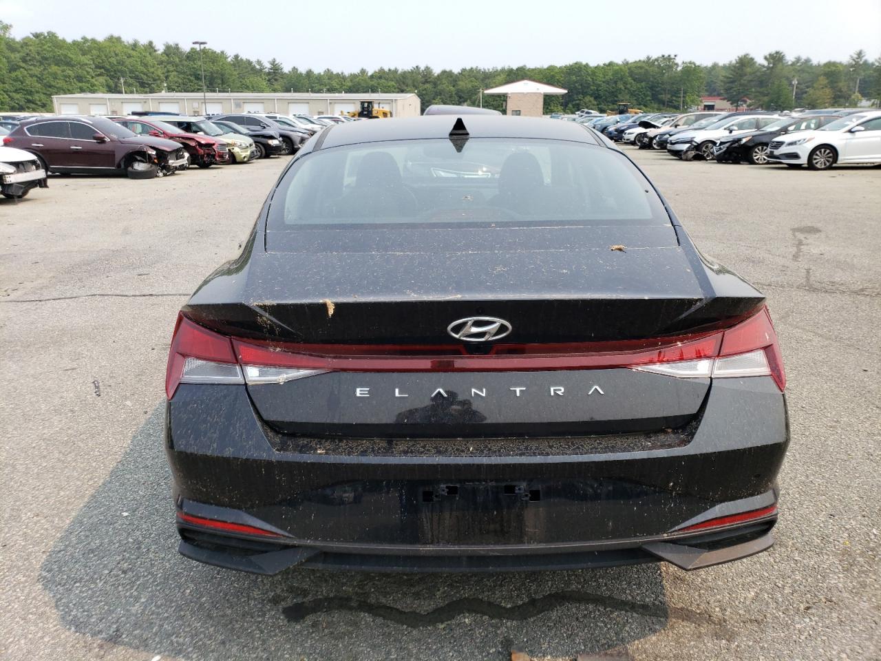 2023 HYUNDAI ELANTRA SE - Фото 6