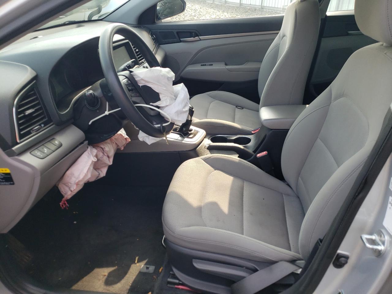 2018 HYUNDAI ELANTRA SE - Image 7
