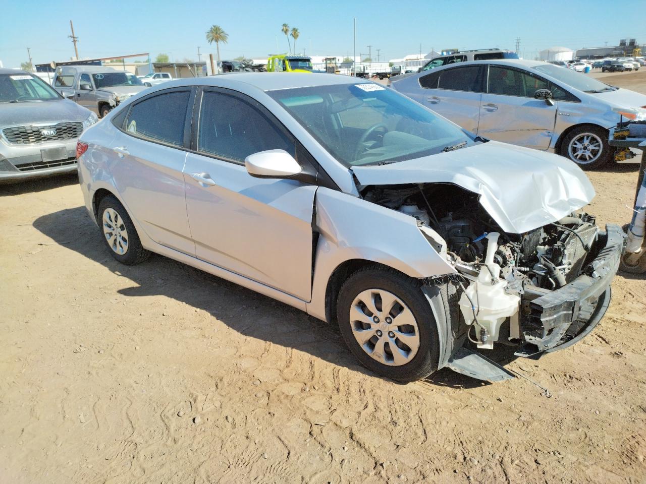 2017 HYUNDAI ACCENT SE - Image 4