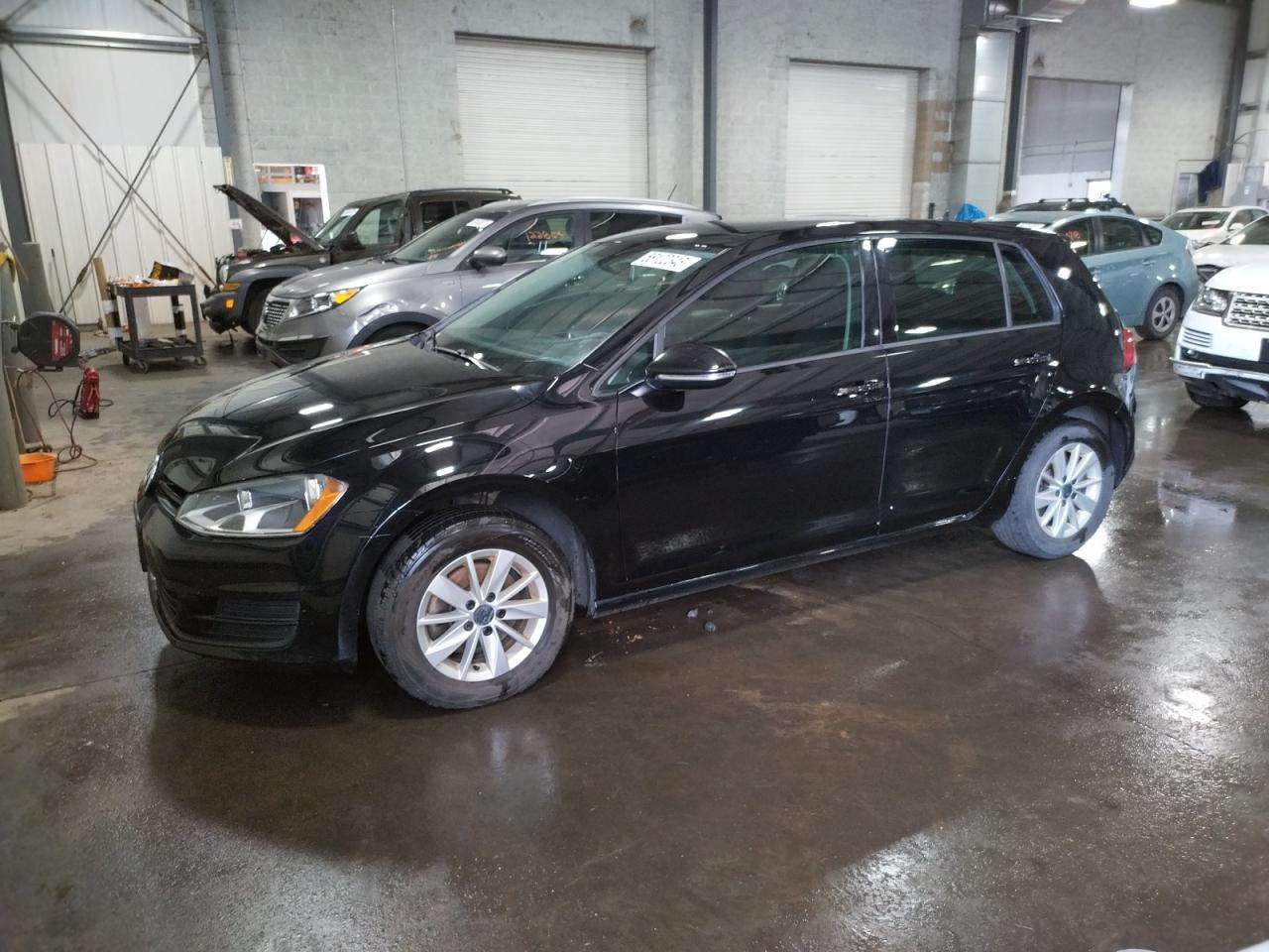 2015 VOLKSWAGEN GOLF
