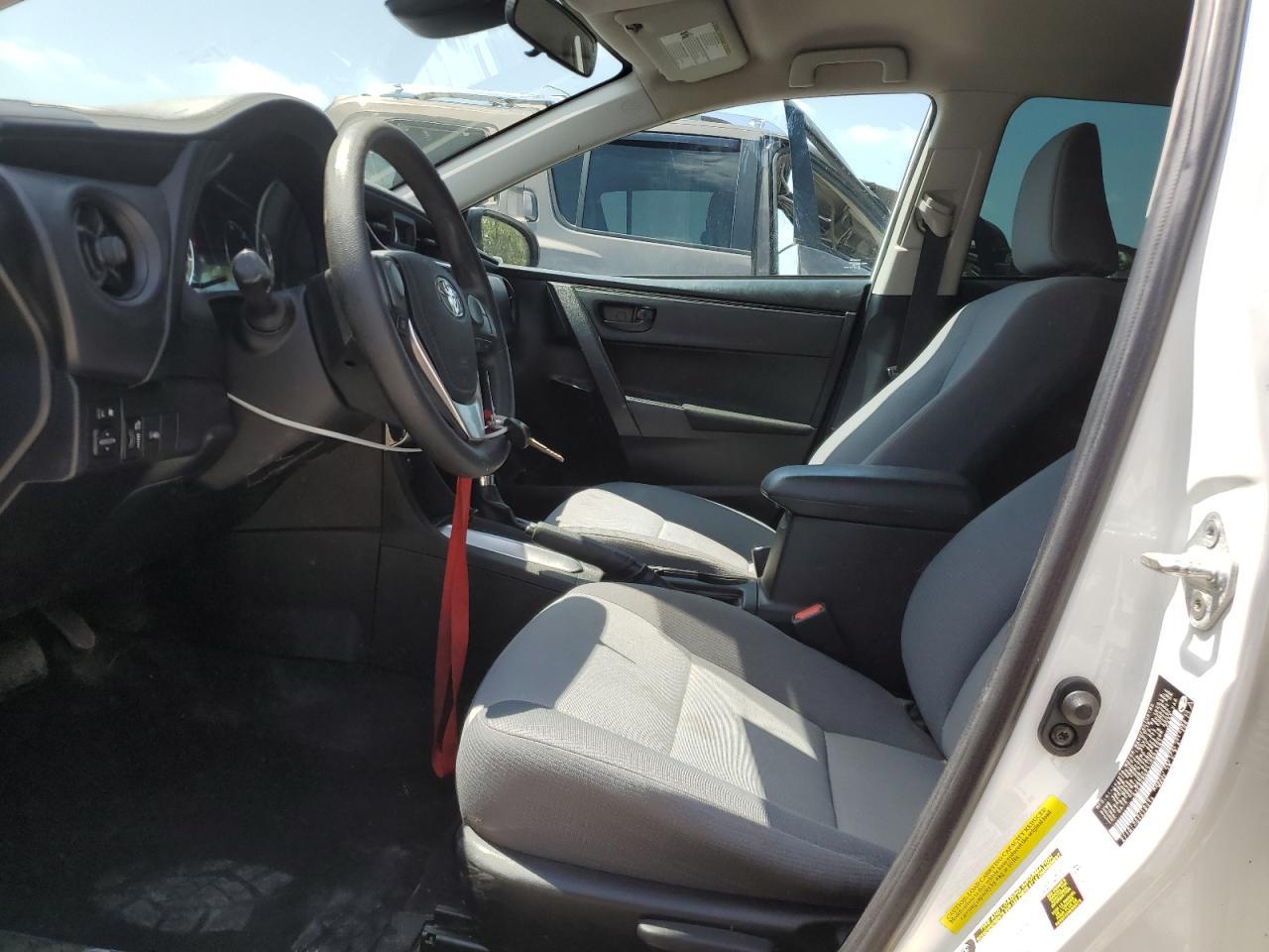 2018 TOYOTA COROLLA L - Image 7