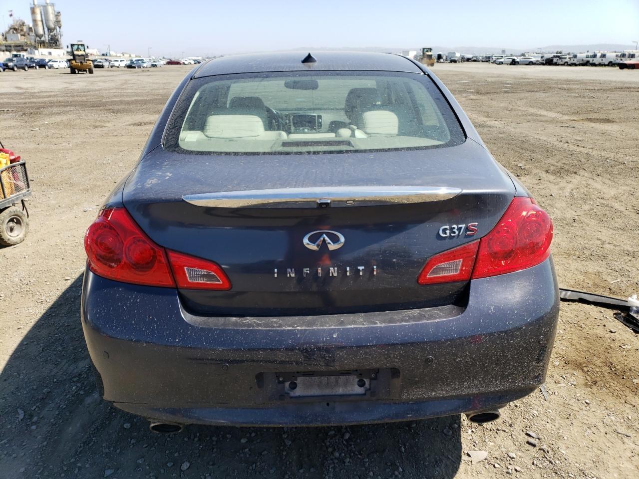 2012 INFINITI G37 BASE - Фото 6