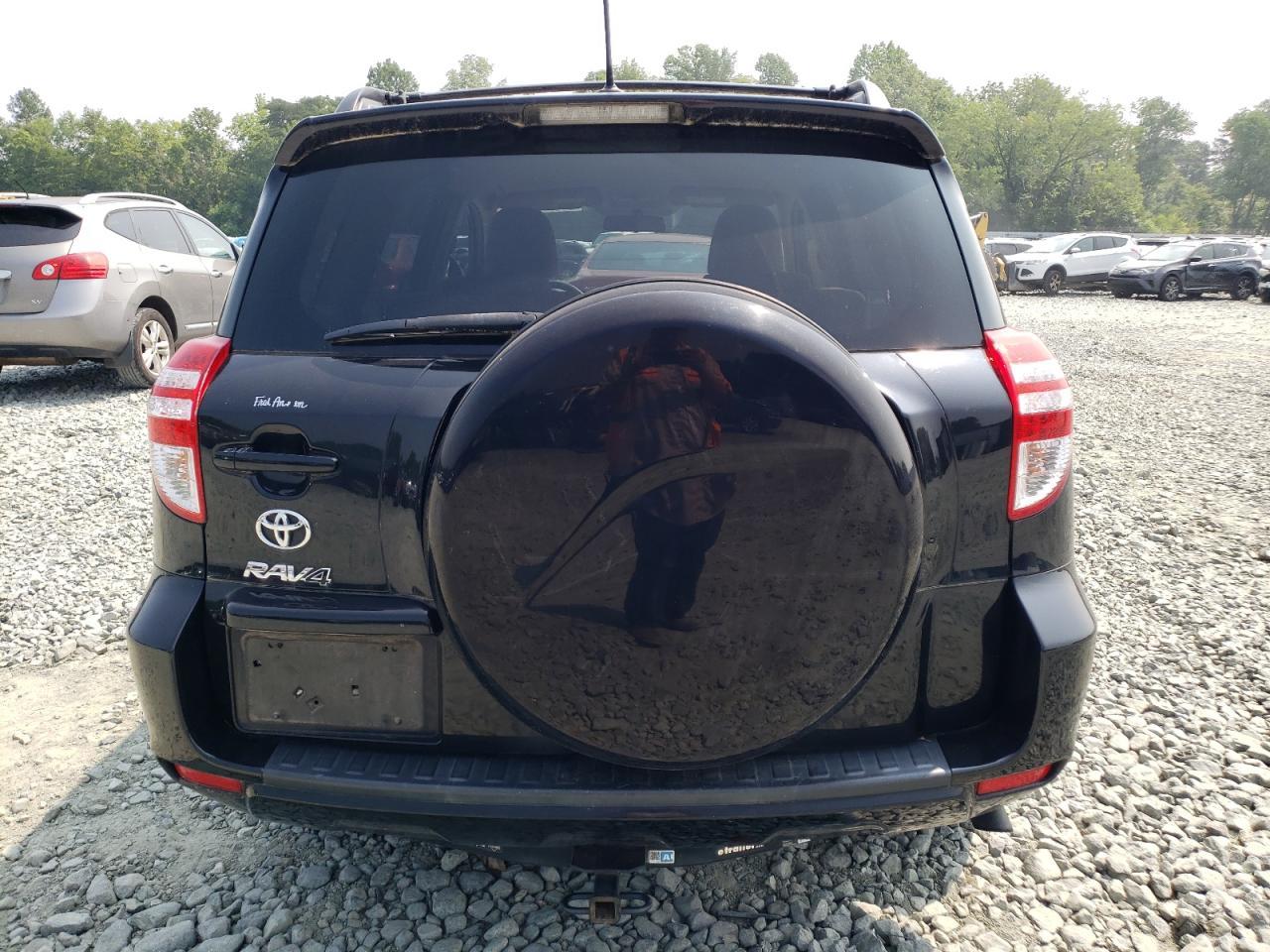 2011 TOYOTA RAV4 - Фото 6