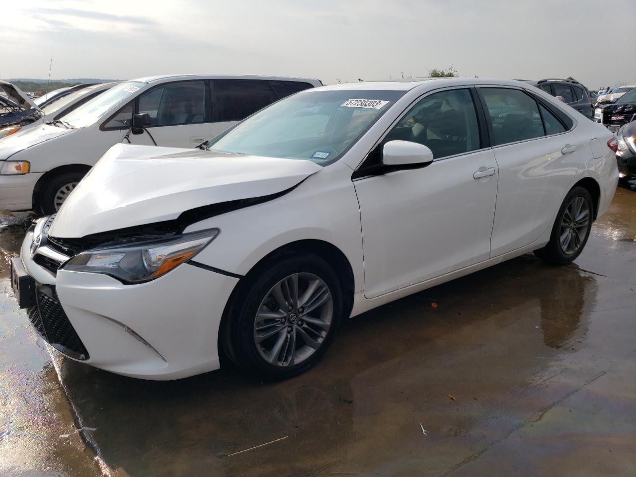2016 TOYOTA CAMRY LE