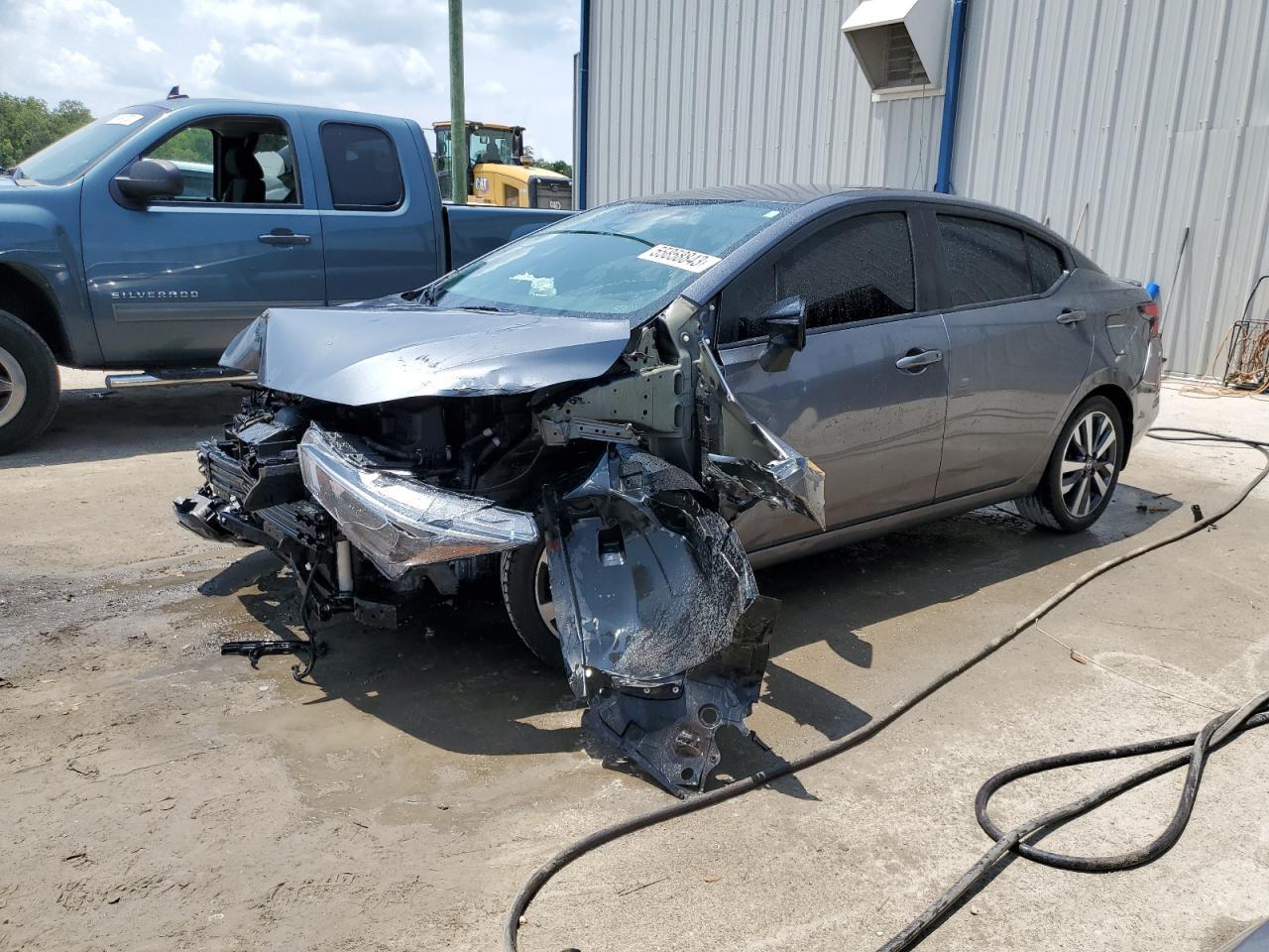 2020 NISSAN VERSA SR car image