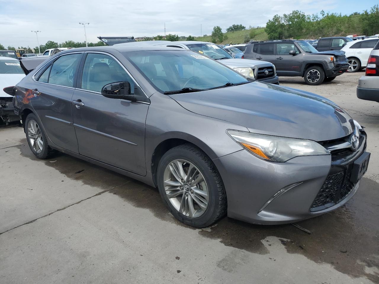 2017 TOYOTA CAMRY LE - Image 4