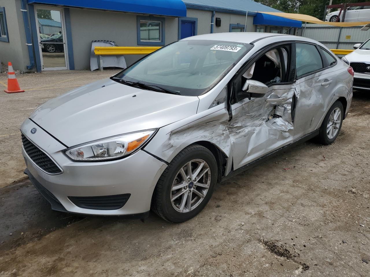 2018 FORD FOCUS SE car image