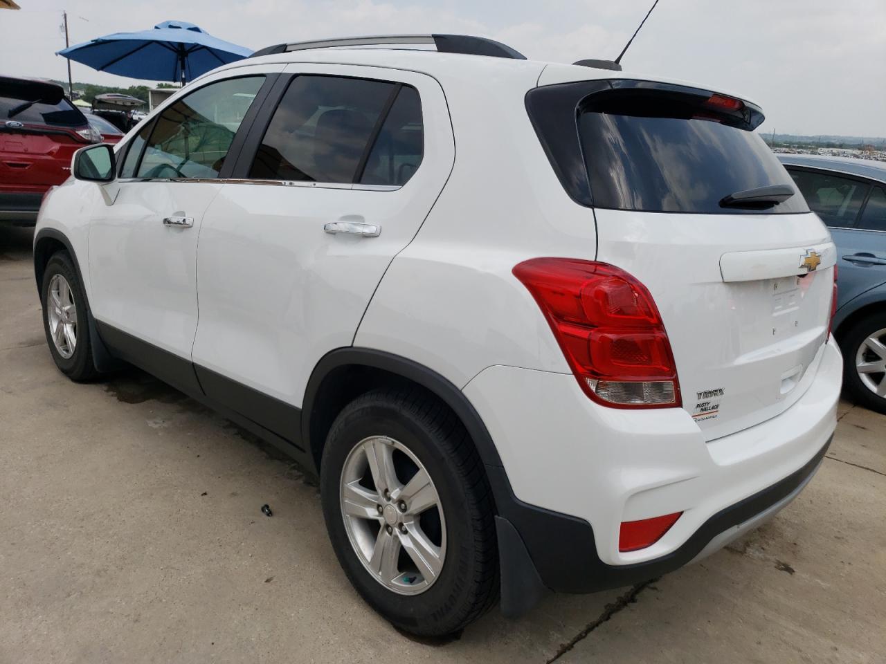 2019 CHEVROLET TRAX 1LT - Фото 2