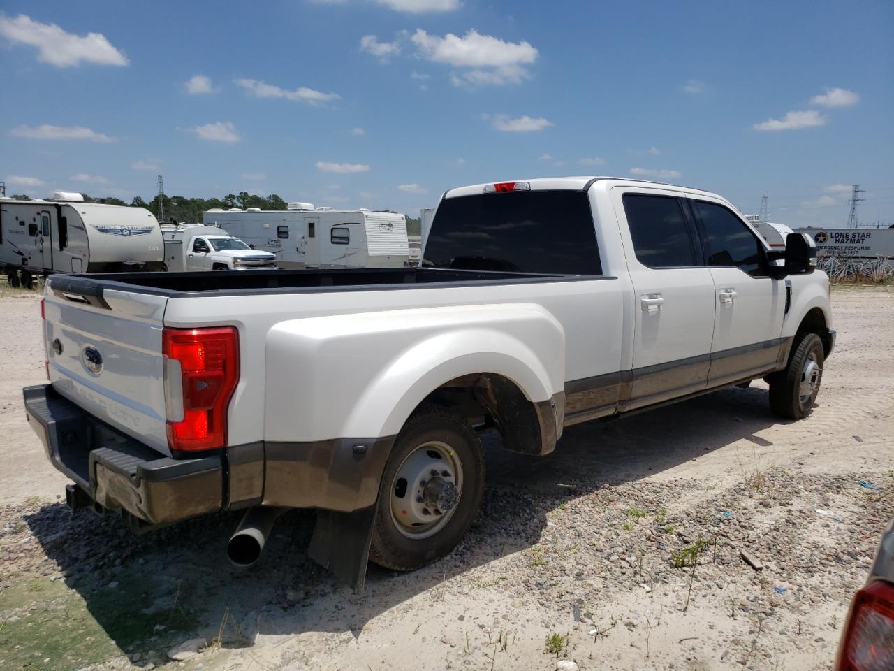 2017 FORD F350 SUPER - Image 3