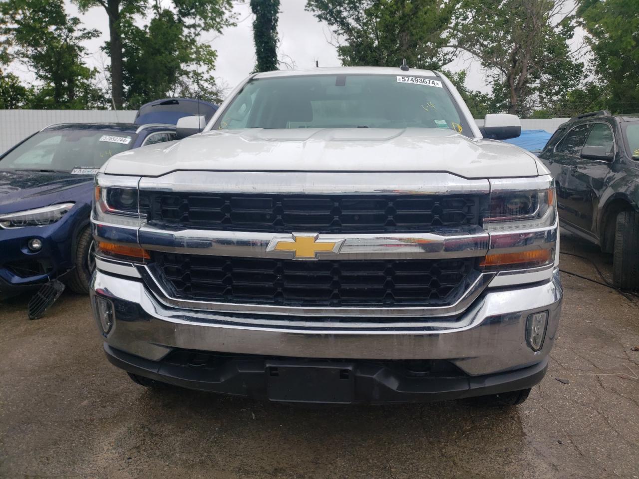 2017 CHEVROLET SILVERADO - Image 5