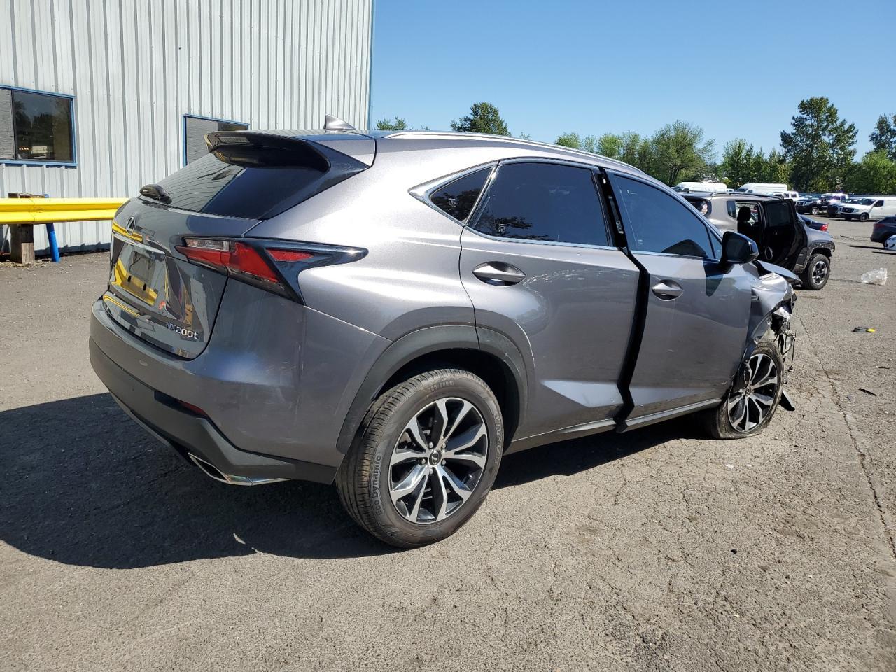 2015 LEXUS NX 200T - Image 3