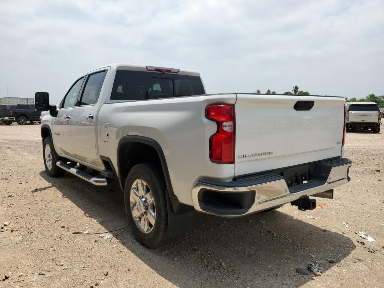 2020 CHEVROLET SILVERADO - Фото 2