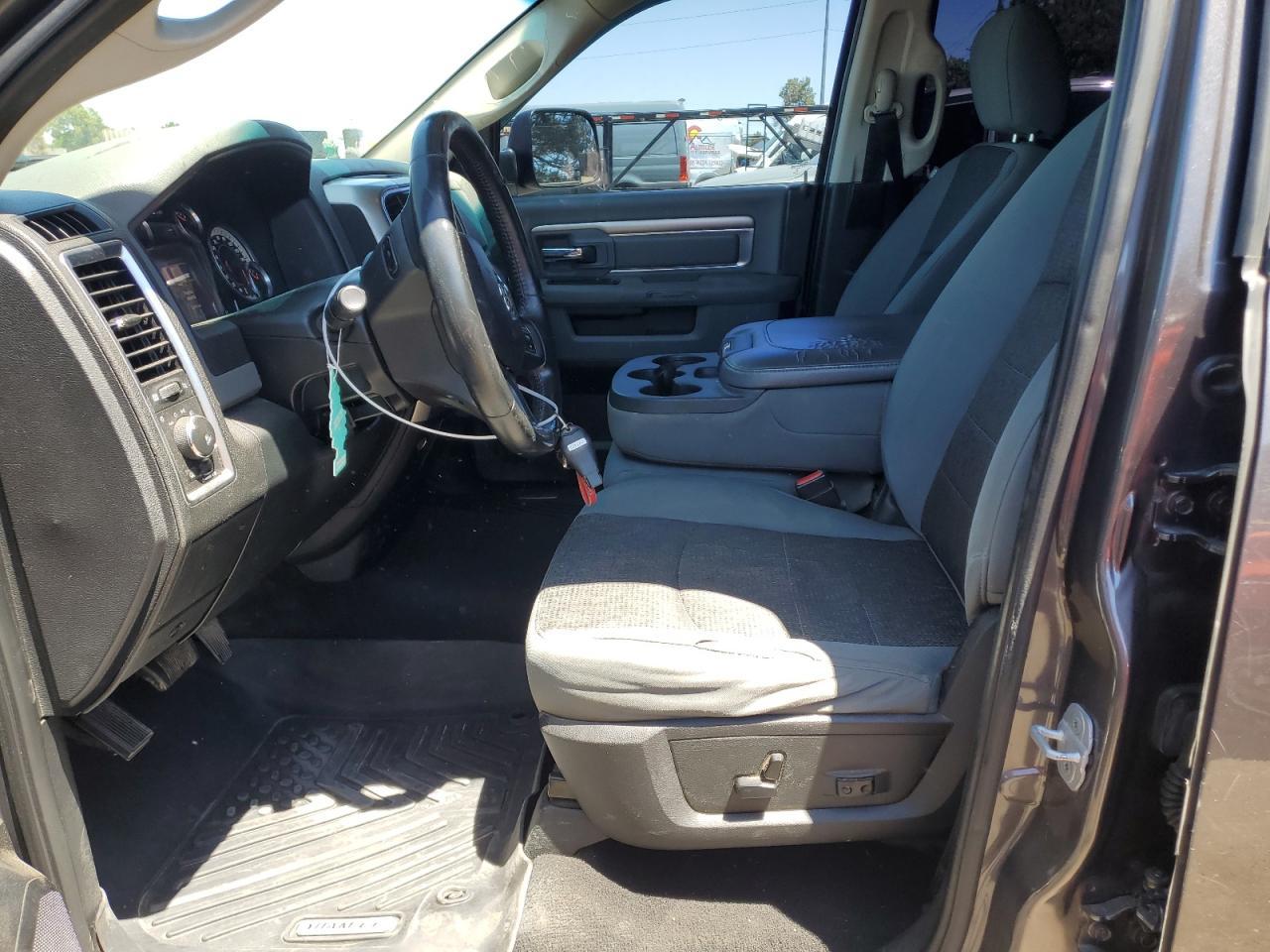 2014 RAM 1500 SLT - Image 7