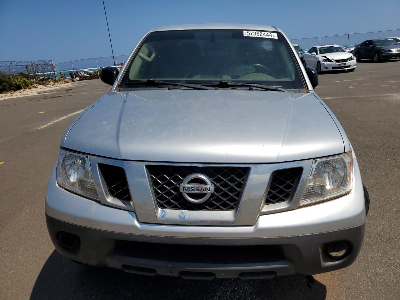 2019 NISSAN FRONTIER S - Фото 5