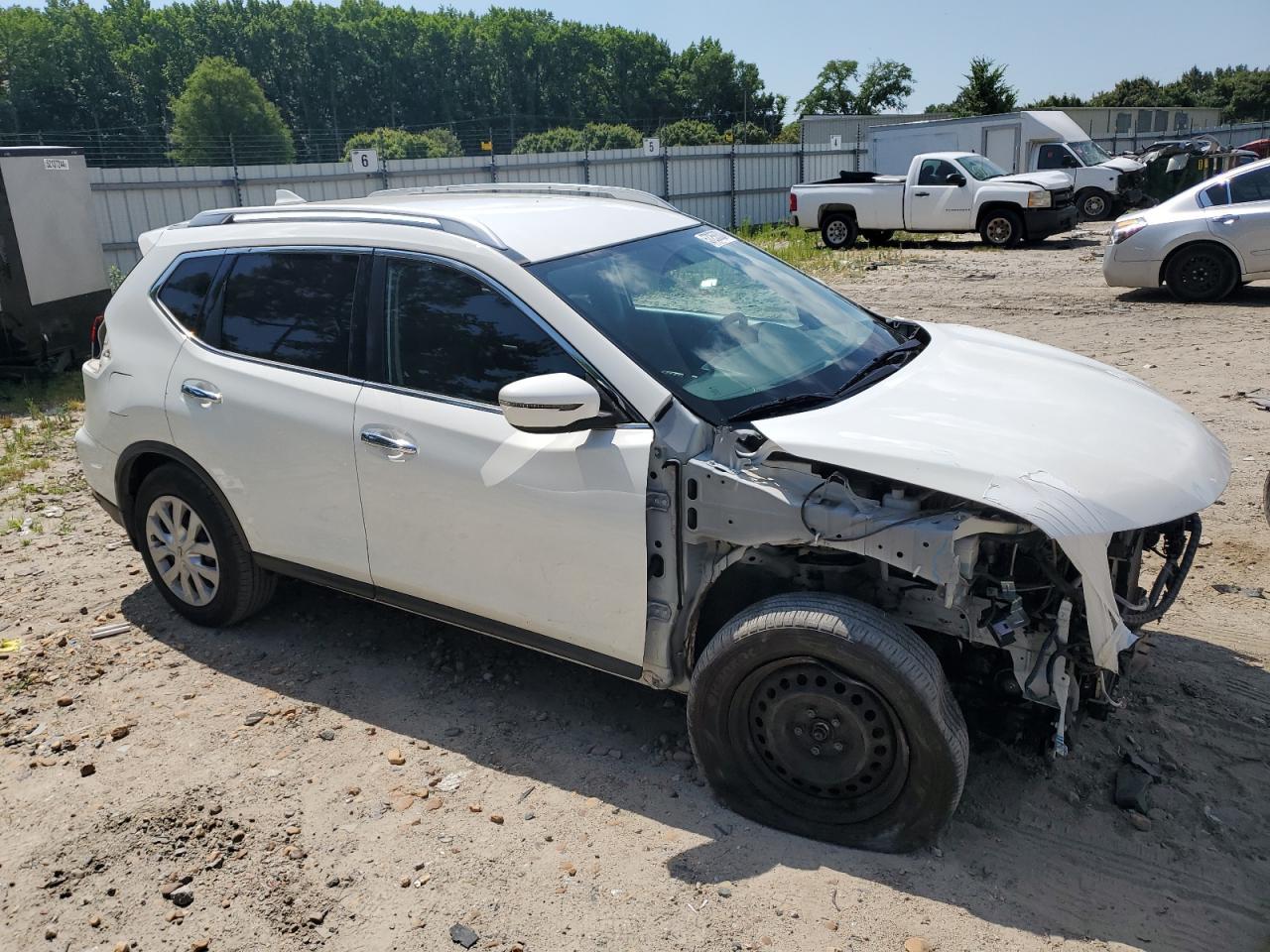 2017 NISSAN ROGUE S - Фото 4