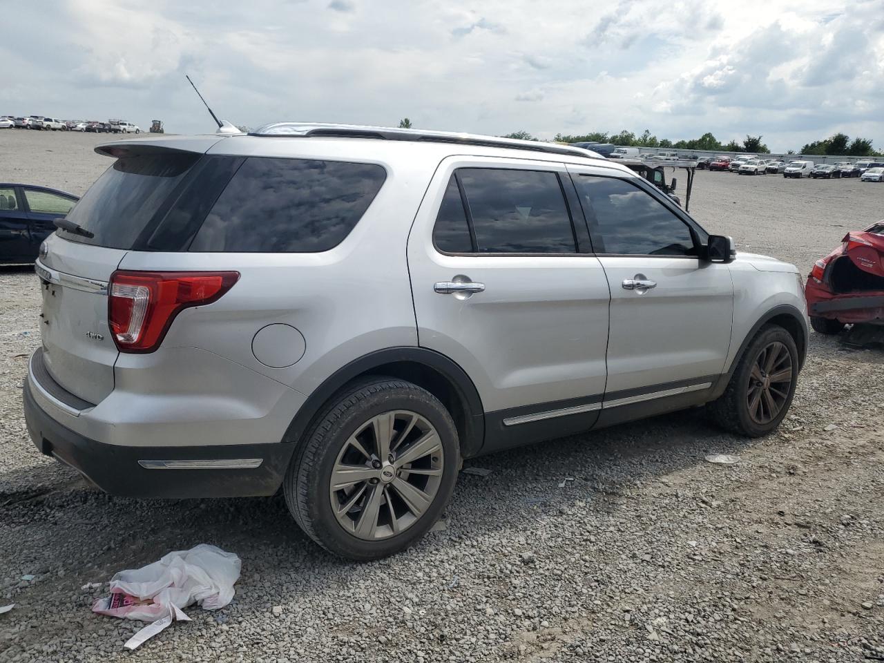 2018 FORD EXPLORER L - Фото 3