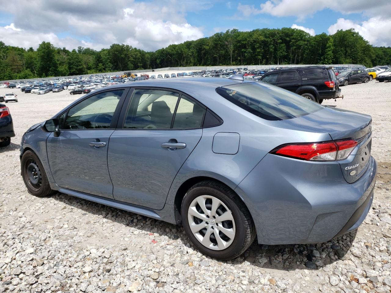 2021 TOYOTA COROLLA LE - Фото 2