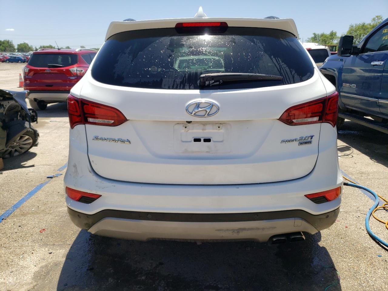 2017 HYUNDAI SANTA FE S - Image 6
