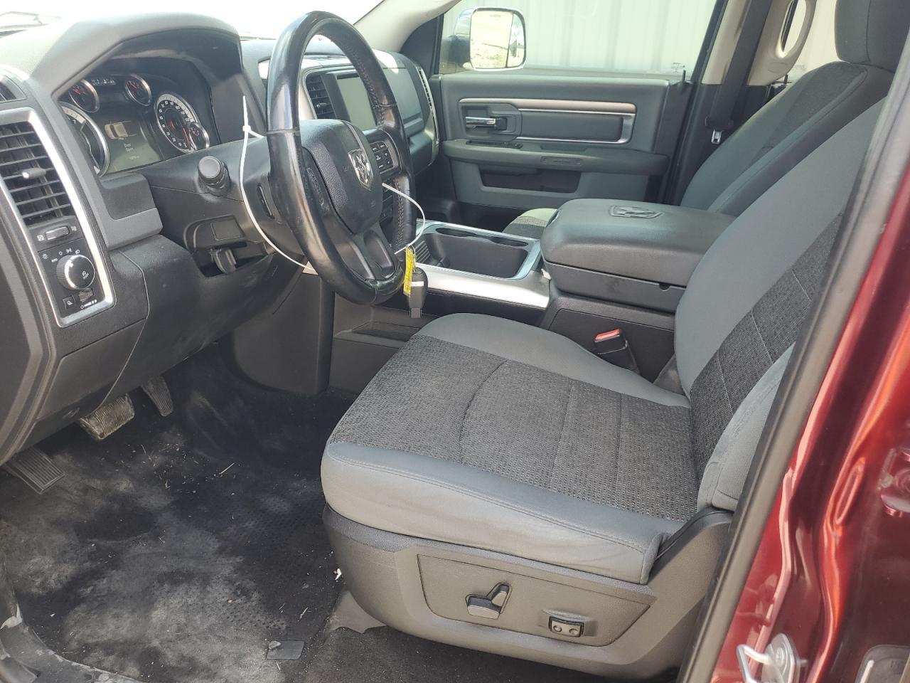 2017 RAM 1500 SLT - Image 7