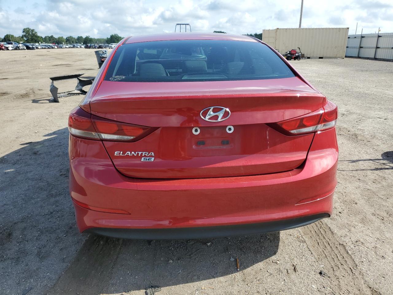 2018 HYUNDAI ELANTRA SE - Фото 6
