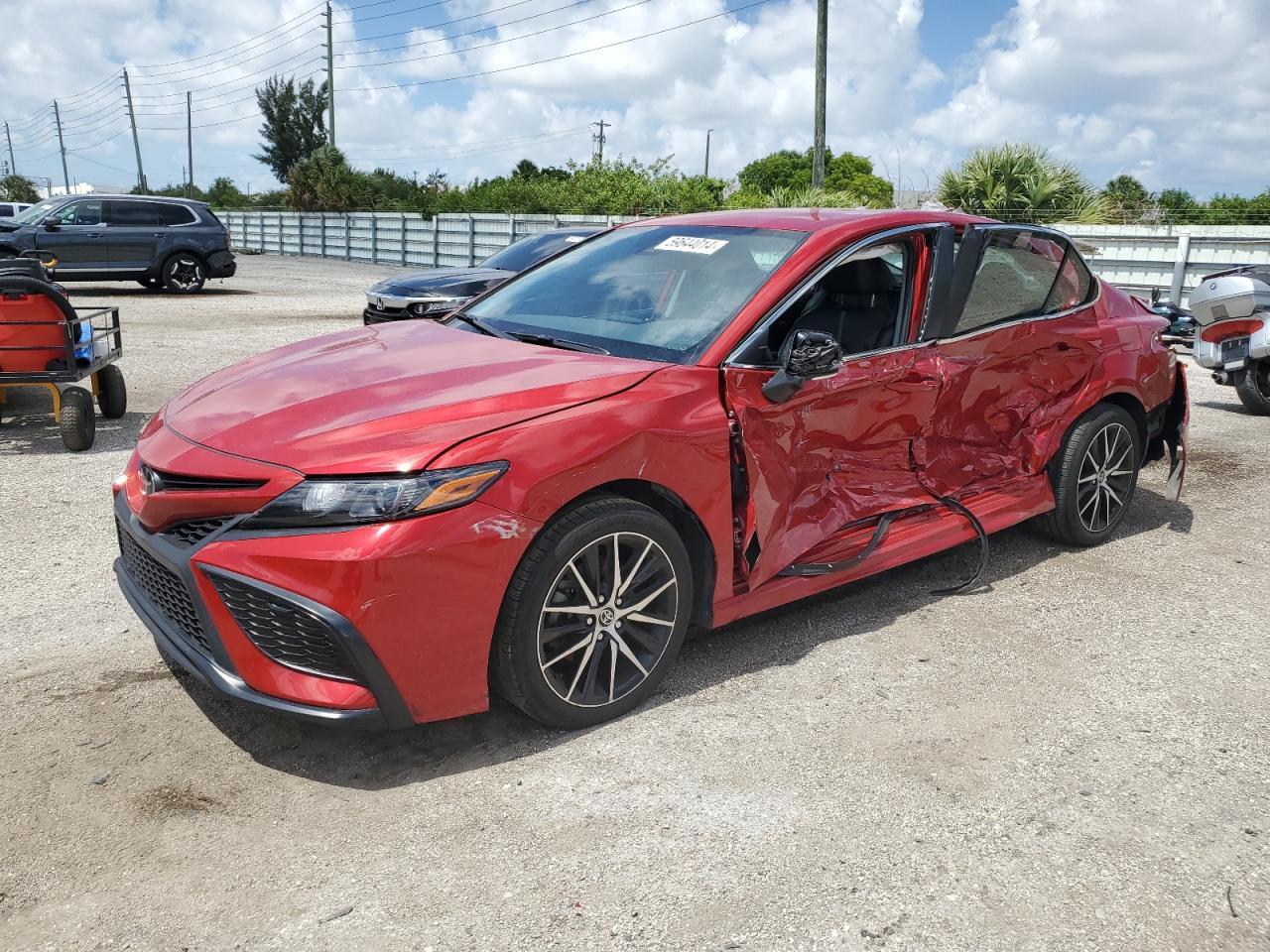 2023 TOYOTA CAMRY SE N car image