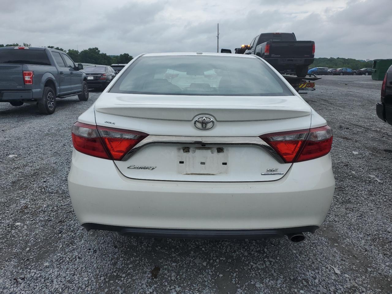 2016 TOYOTA CAMRY LE - Фото 6