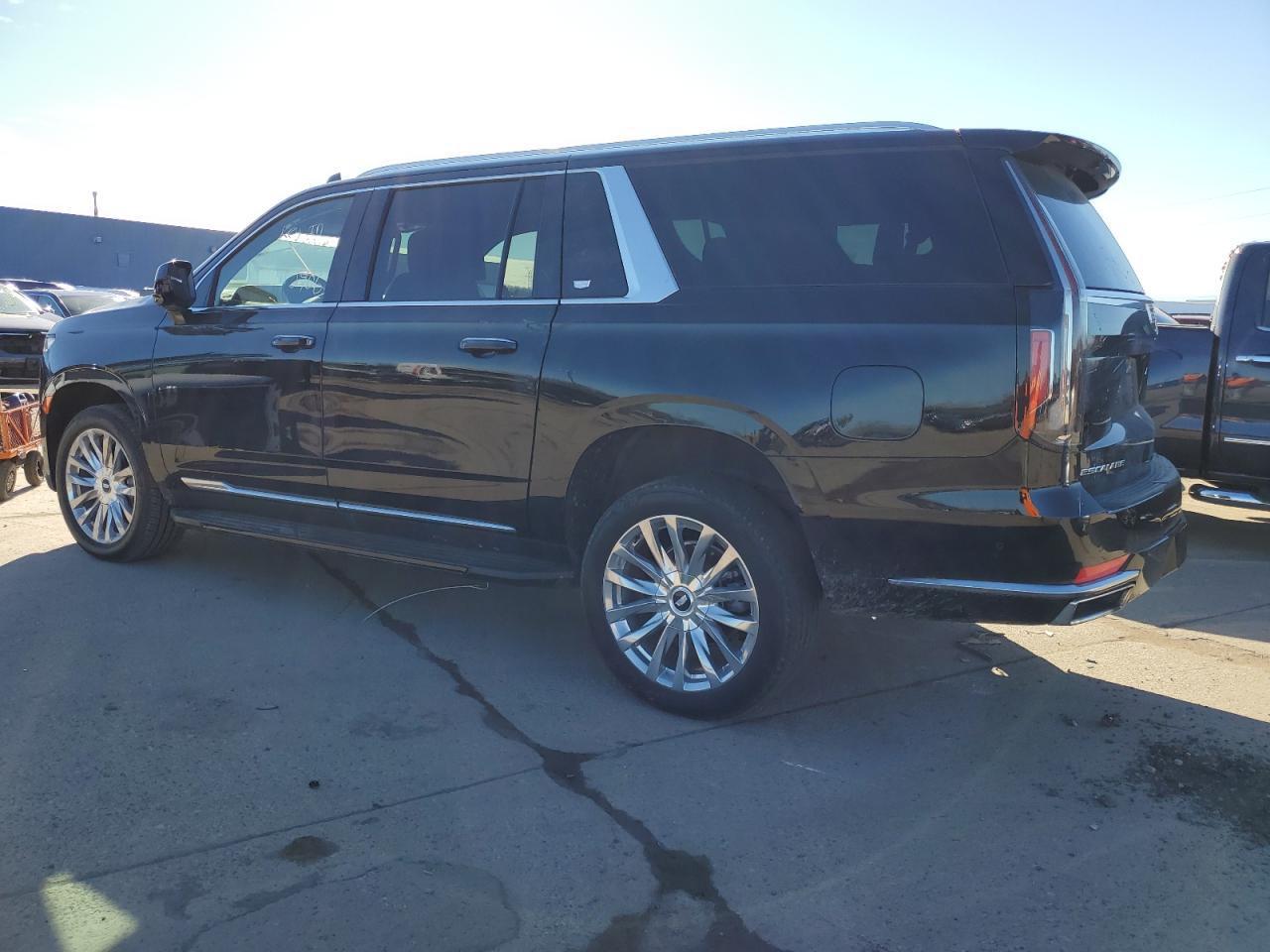 2023 CADILLAC ESCALADE E - Фото 2