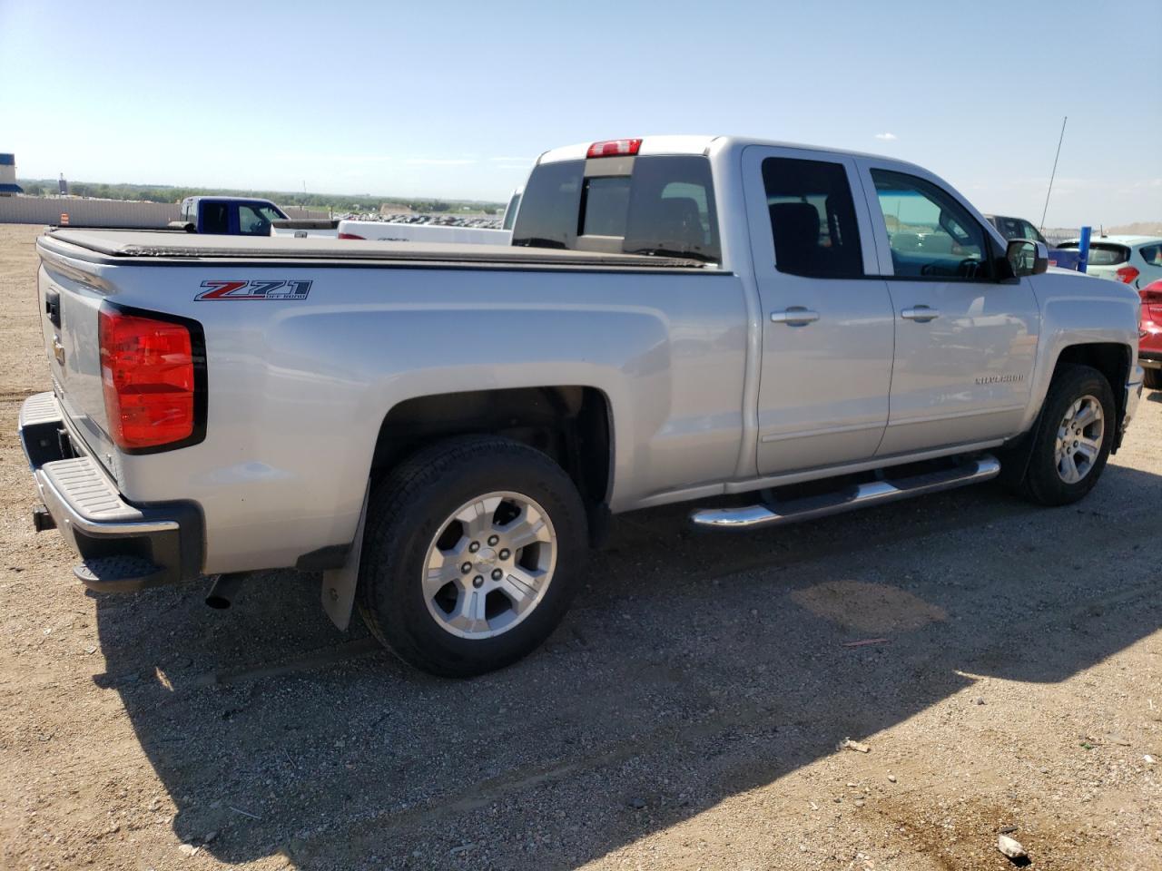 2015 CHEVROLET SILVERADO - Фото 3